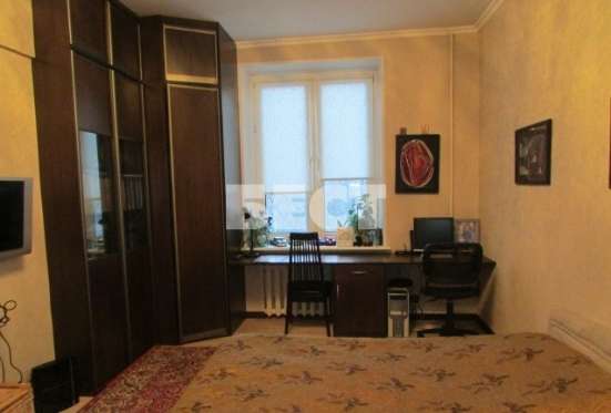 Продам четырехкомнатную квартиру в Москве. Жилая площадь 101,30 кв.м. Этаж 2. Дом кирпичный. в Москве