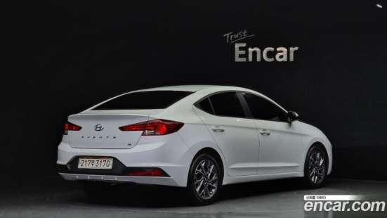 Hyundai Avante в Владивостоке фото 21