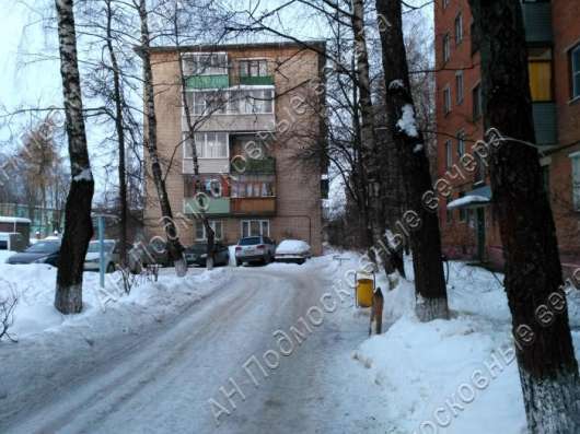 Продам однокомнатную квартиру в Серпухов.Жилая площадь 34,50  кв.м.Этаж 1.Дом кирпичный. в Серпухове