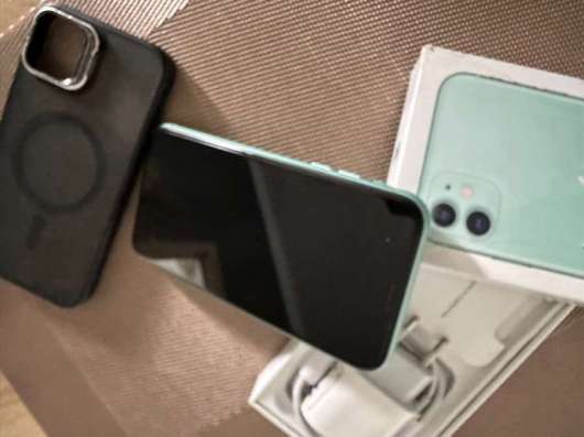 Apple iPhone 11 128GB NanoSIM + eSIM в Челябинске фото 9