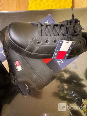 Кеды Tommy Jeans в Пушкине