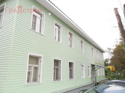 Продам четырехкомнатную квартиру в Вологда.Жилая площадь 95  кв.м.Этаж 1.
