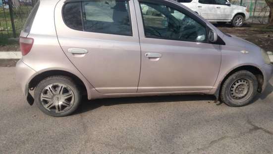 Сдаю Toyota Vitz 2001 года ! фото 4