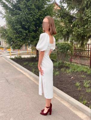 Платье белое миди