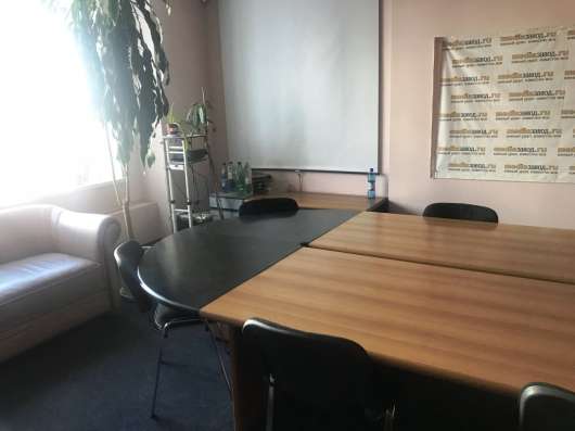 Офисное помещение, 423 м²
