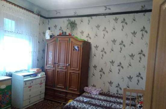 Продам однокомнатную квартиру в Краснодар.Жилая площадь 35  кв.м.Этаж 1.Дом кирпичный.