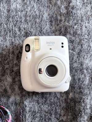 Polaroid instax mini 11