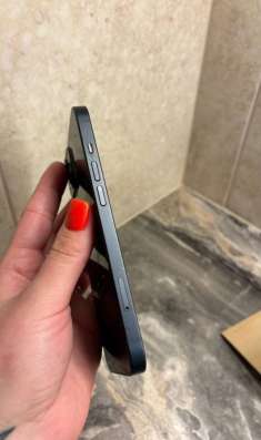 IPhone 13 (128 GB) — отличное состояние в Москве