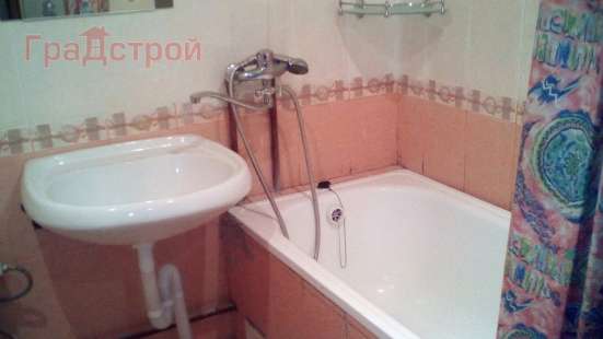 Продам однокомнатную квартиру в Вологда.Жилая площадь 37  кв.м.Дом кирпичный.Есть Балкон.