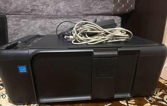 Принтер hp deskjet f2483 без картриджей в Выборге фото 3