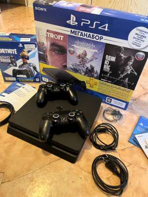 Sony PS4 Slim 1tb + Игры