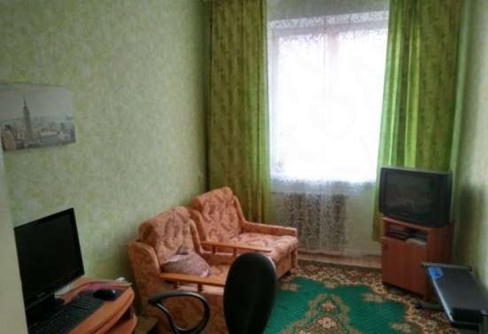Продам трехкомнатную квартиру в Электрогорск.Жилая площадь 52  кв.м.Этаж 2.Есть Балкон. в Электрогорске