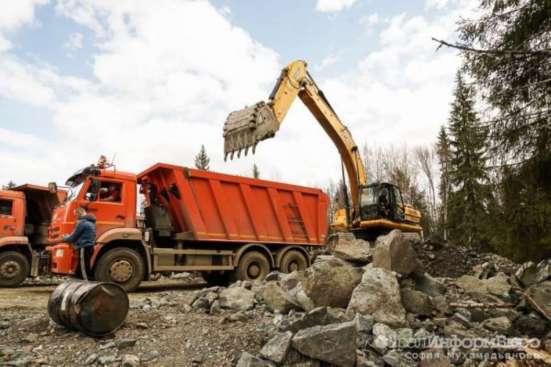 Услуги самосвалов, экскаваторов, манипуляторов в Екатеринбурге фото 4