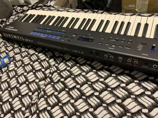 Профессиональный синтезатор KURZWEIL SP4-7 в Астрахани фото 4