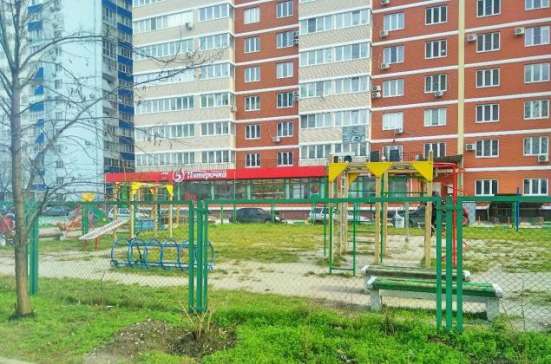 Продам двухкомнатную квартиру в Краснодар.Жилая площадь 70  кв.м.Этаж 18.Дом монолитный.