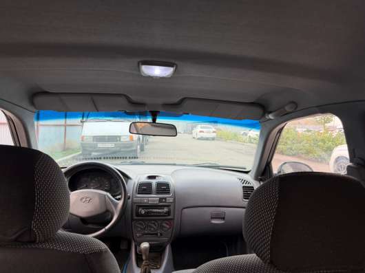 Продаю автомобильHyundai Accent