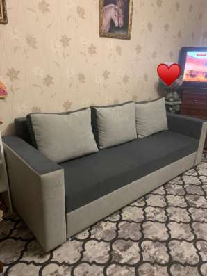 Диван