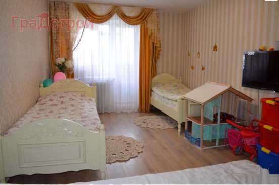 Продам однокомнатную квартиру в Вологда.Жилая площадь 50  кв.м.Этаж 5.Есть Балкон.