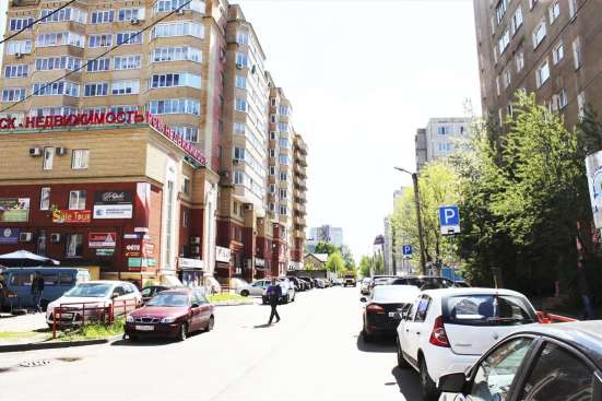 Продам однокомнатную квартиру в Тверь.Этаж 8.Дом кирпичный.Есть Балкон. в Твери