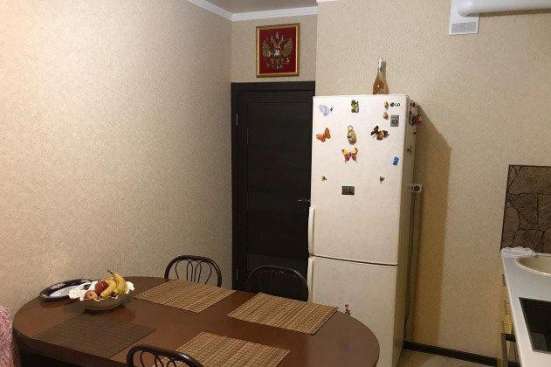 Продам однокомнатную квартиру в Краснодар.Жилая площадь 37  кв.м.Этаж 24.Дом кирпичный. в Краснодаре