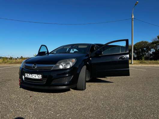 Продам Opel Astra H в Приморско-Ахтарске фото 12