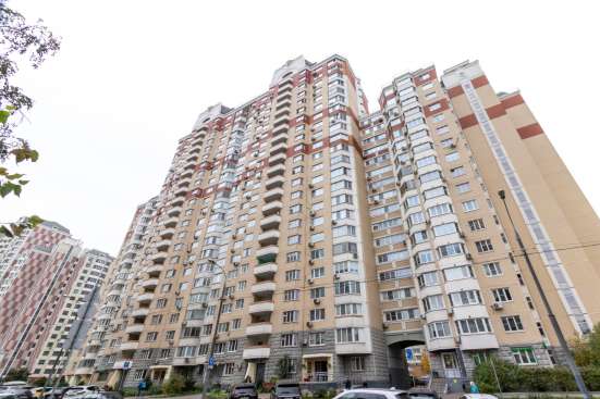 Продается 2-к ком. квартира в Москве