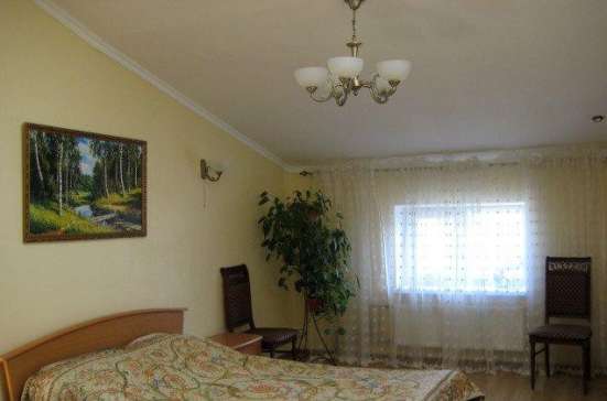 Продам трехкомнатную квартиру в Краснодар.Жилая площадь 96  кв.м.Этаж 8.Дом монолитный. в Краснодаре
