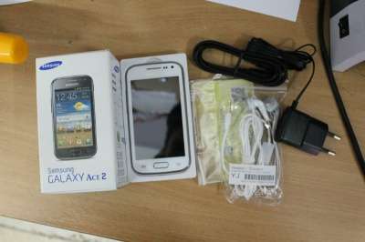 сотовый телефон Samsung Galaxy Ace 2