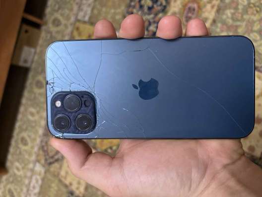 Телефон IPhone 12 Pro Max