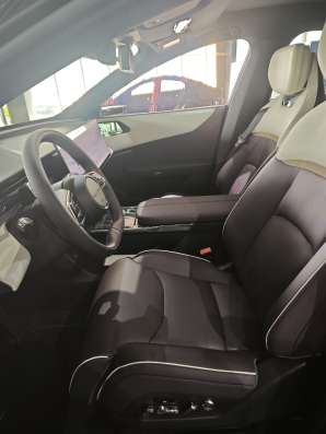 Новый автомобиль Mazda EZ - 60 в Москве фото 5