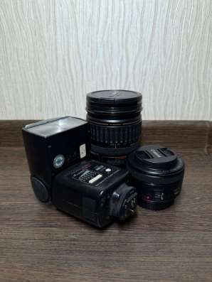 Зеркальный фотоаппарат Canon EOS 2000D в Краснодаре