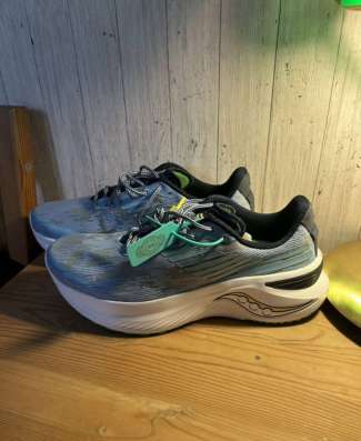Спортивные кроссовки saucony в Санкт-Петербурге фото 5