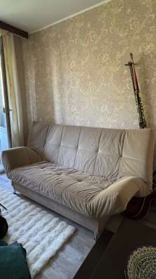 Диван