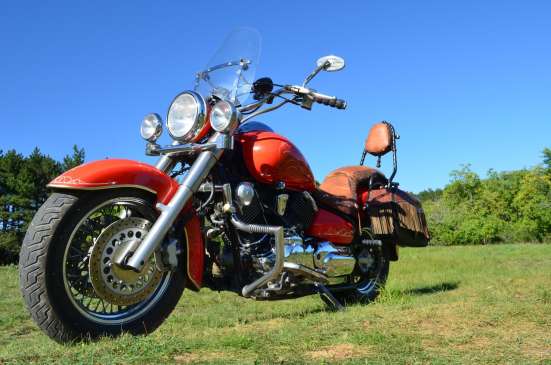 Продаётся мотоцикл Yamaha Dragstar 1100 Clasik