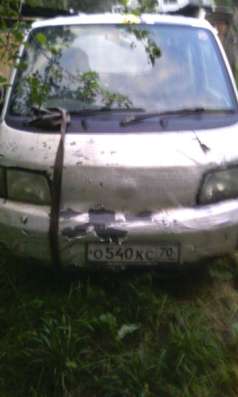 автомобиль Nissan Vanette