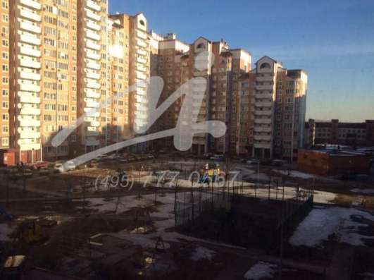 Продам трехкомнатную квартиру в Видное. Этаж 4. Дом монолитный. Есть балкон. в Видном фото 4