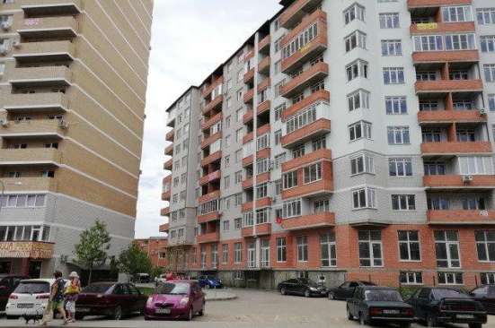 Продам однокомнатную квартиру в Краснодар.Жилая площадь 39  кв.м.Этаж 4.Дом кирпичный.