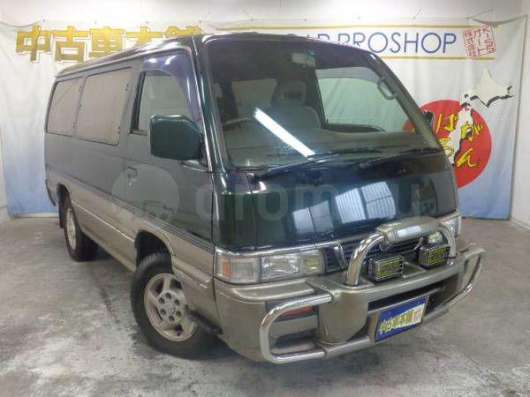 Nissan Caravan, 1995 год