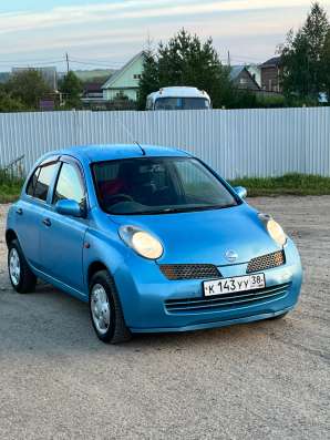 Nissan march