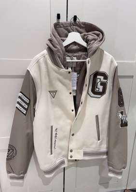 Куртка бомбер Guess новая в Москве фото 5