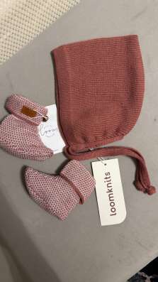 Loomknits Пинетки и чепчик 44-46 размера