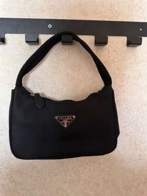 Сумка Prada маленькая