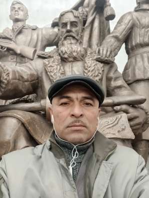 Сафаров Аскар, 49 лет, хочет пообщаться