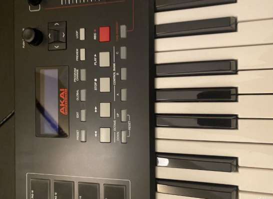 MIDI-клавиатура AKAI MPK 261 в Санкт-Петербурге фото 3