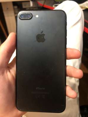 Айфон 7+ на 256