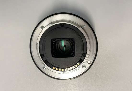 Широкоугольный объектив Sony E 20 мм F2.8 в Тюмени фото 5