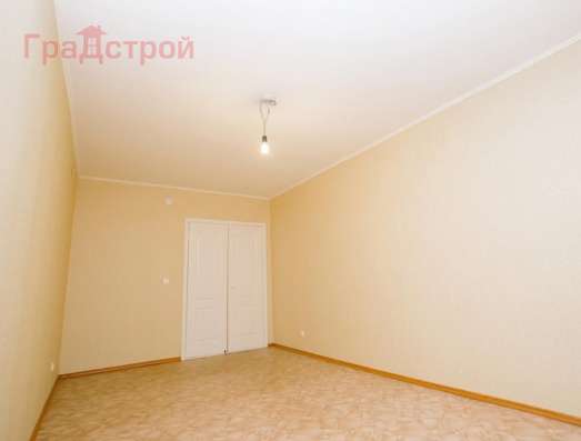 Продам трехкомнатную квартиру в Вологда.Жилая площадь 77,10  кв.м.Этаж 2.Дом кирпичный. в Вологде