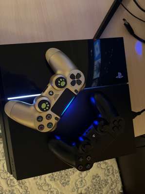 Продаю PlayStation 4 на 500g