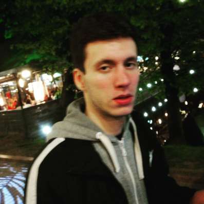 Борис, 23 года, хочет пообщаться