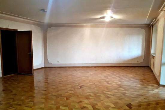 Продам трехкомнатную квартиру в Краснодар.Жилая площадь 150  кв.м.Этаж 2.Дом кирпичный. в Краснодаре фото 4